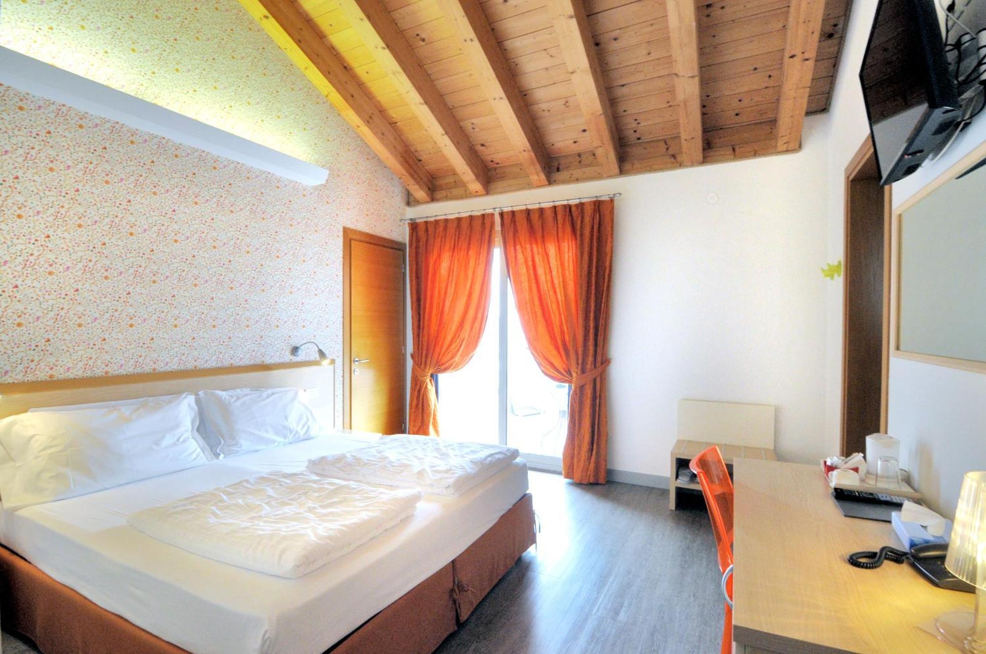 Eco Hotel Cleofe Caorle Exterior photo